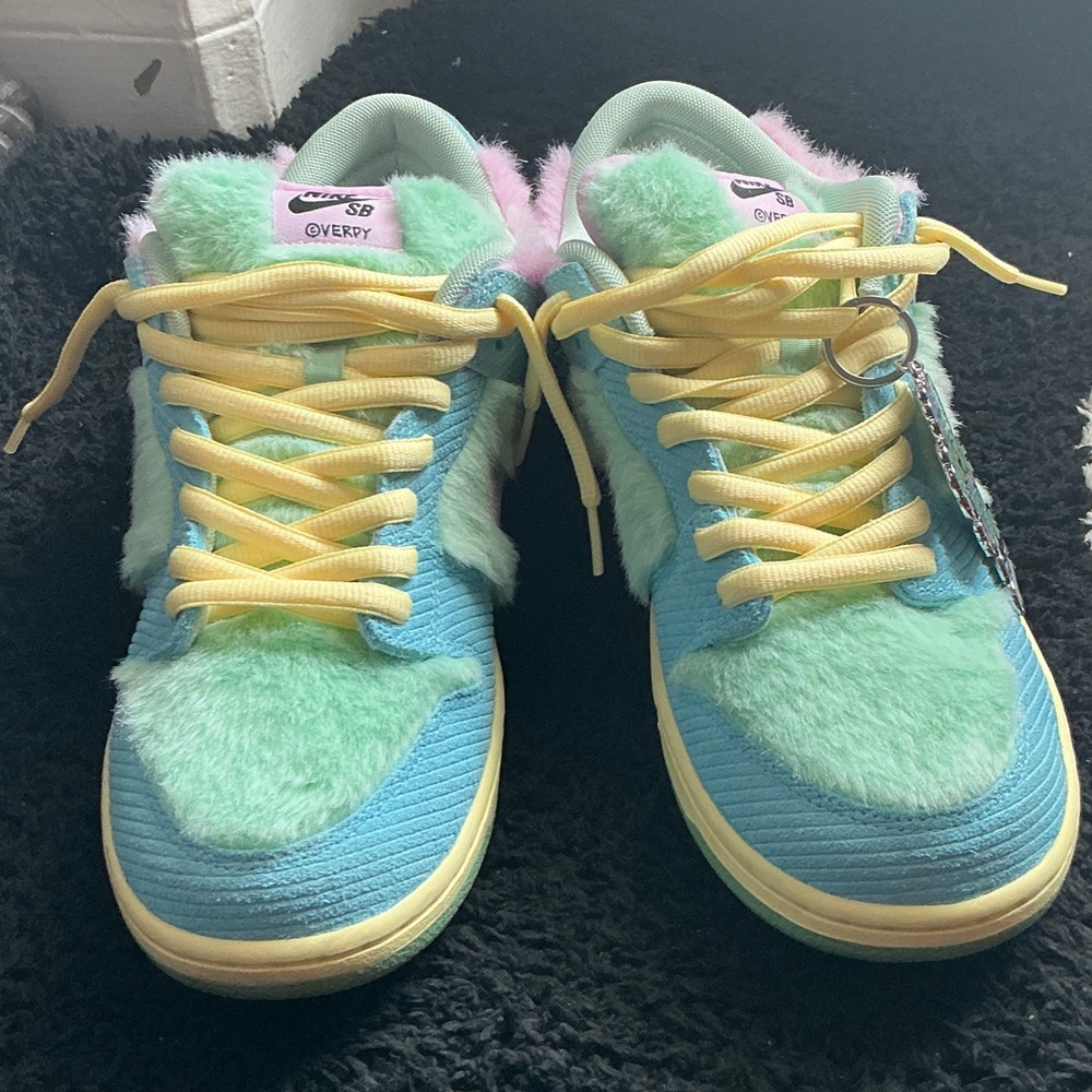 Nike SB Low Dunk “Verdy Visty” Sneakers - Picture 5 of 7
